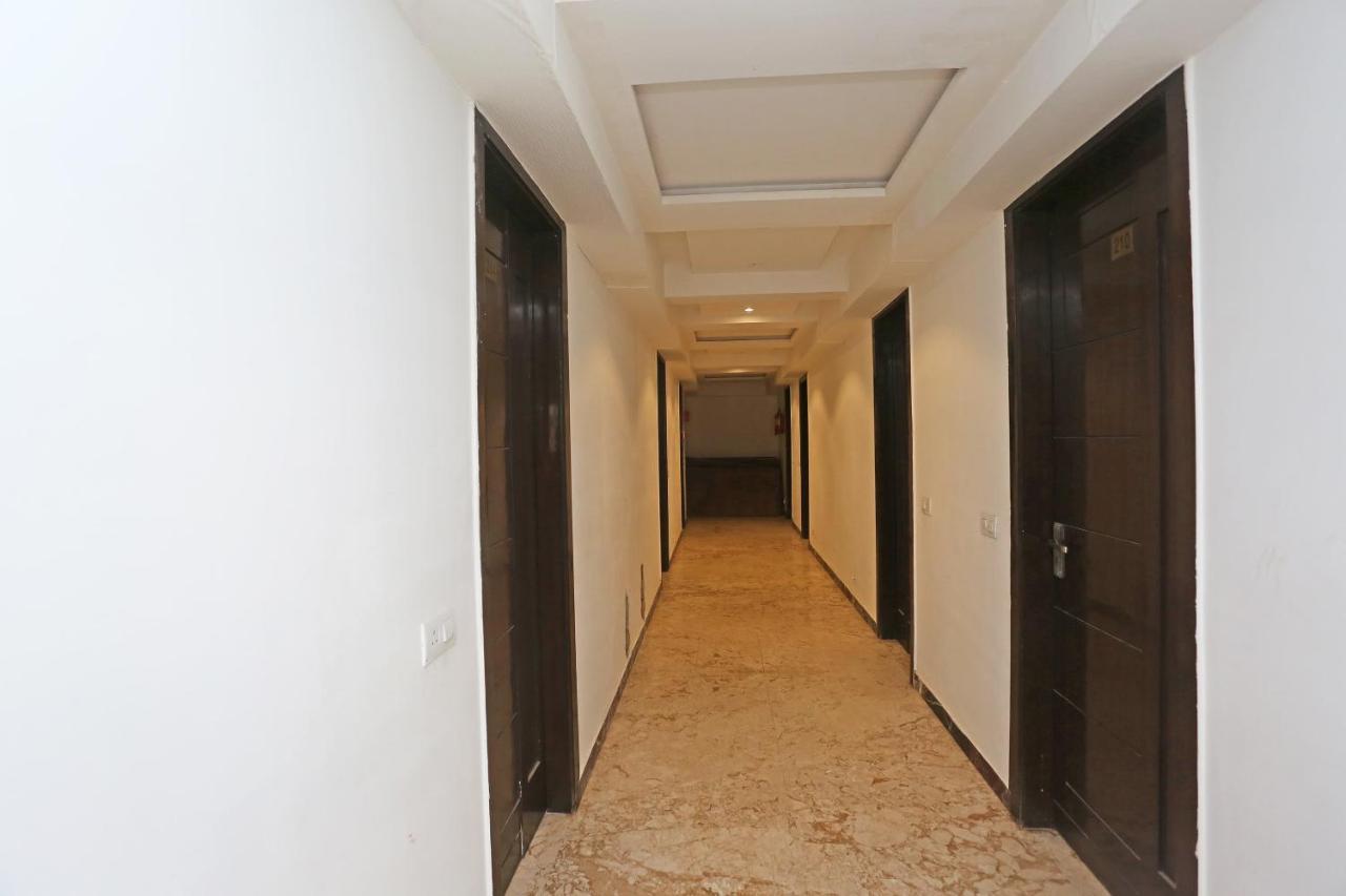 Oyo 18422 Central Grand Belanganj Экстерьер фото